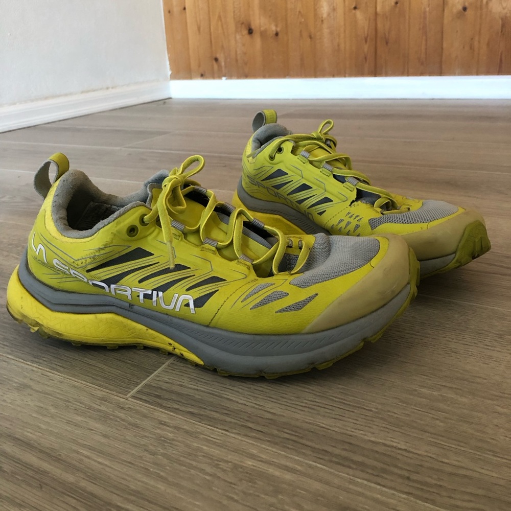 La Sportiva Jackal yellow trail running shoes